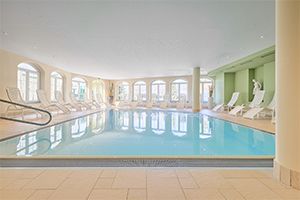 Schwimmbad